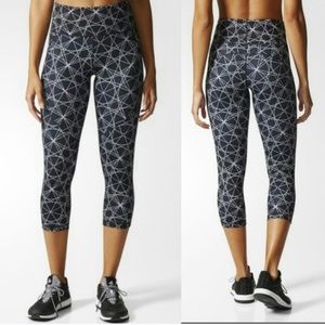 Adidas x Wanderlust 3/4 Capri